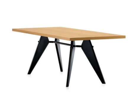 Em Table