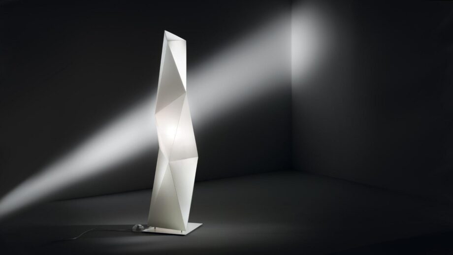 Diamond настольная лампа Slamp