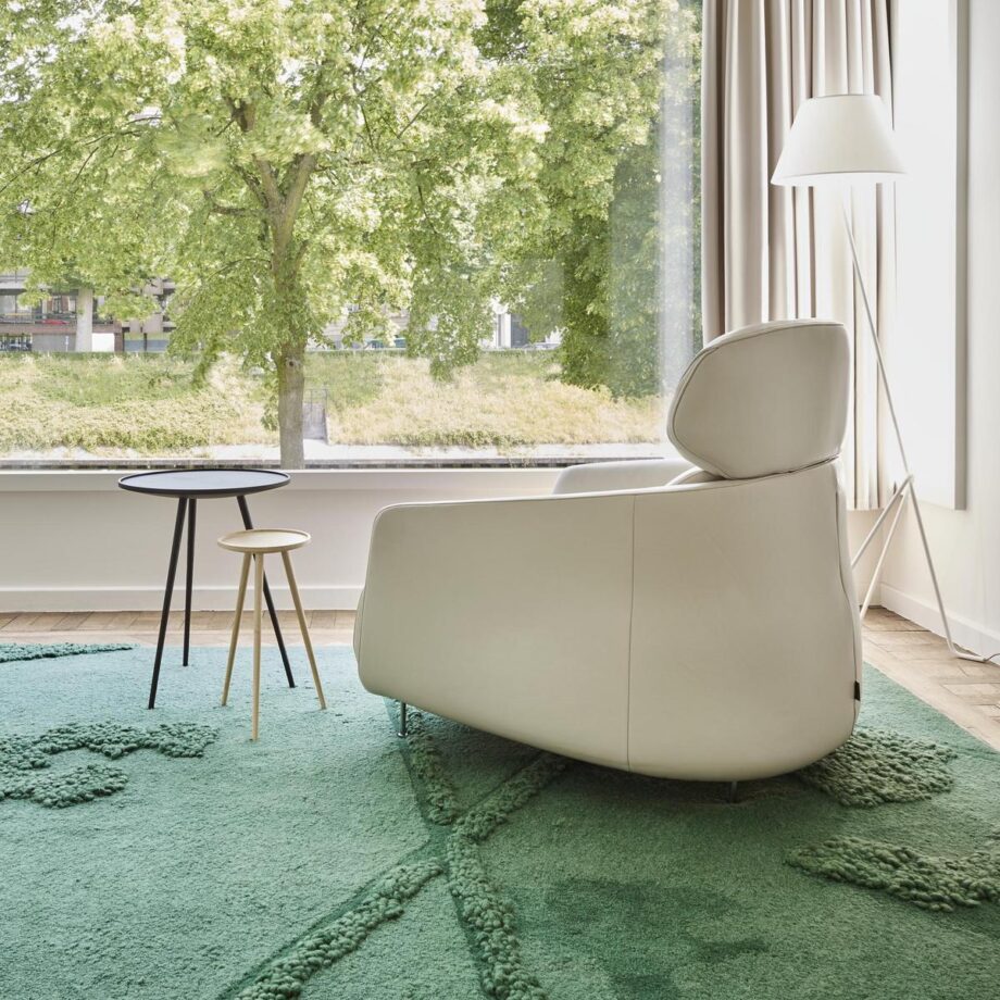 Okura кресло Ligne Roset