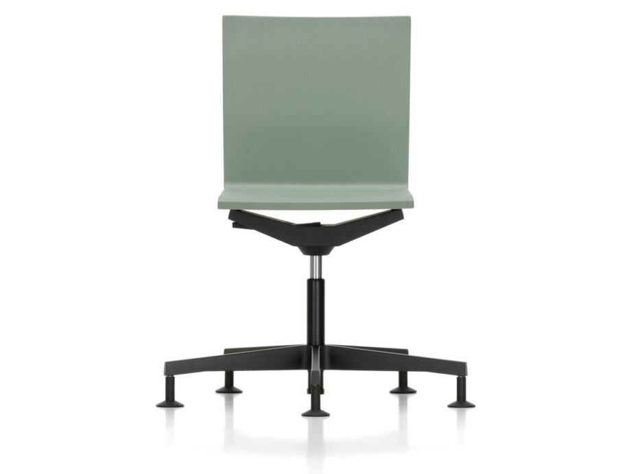 .04 офисное кресло Vitra