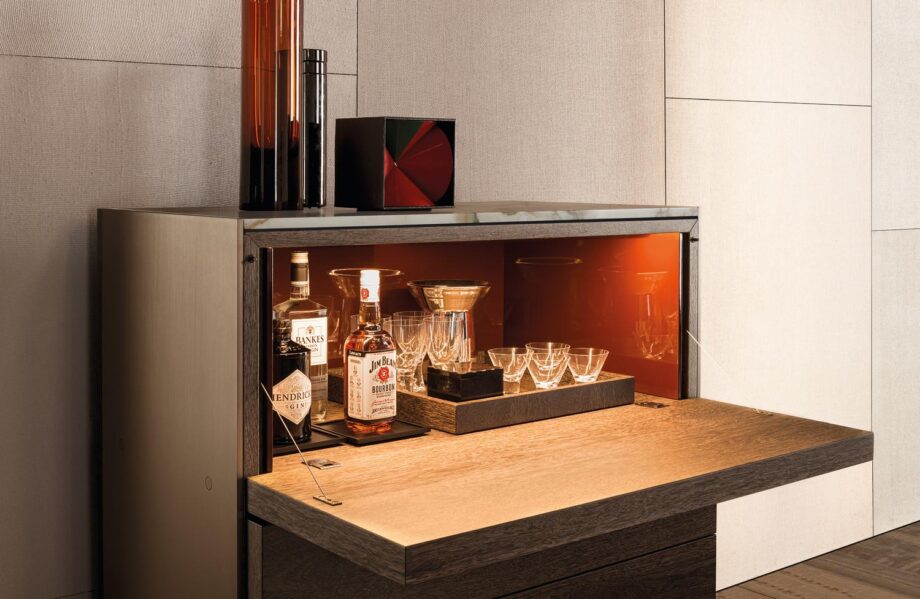 Carson барный шкаф Minotti