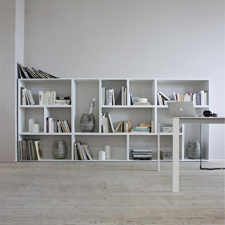 Persienne книжный шкаф Ligne Roset