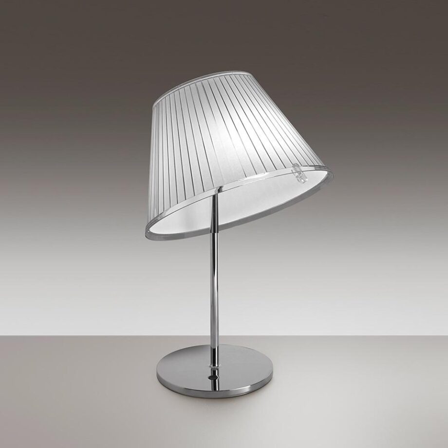 Choose настольная лампа Artemide