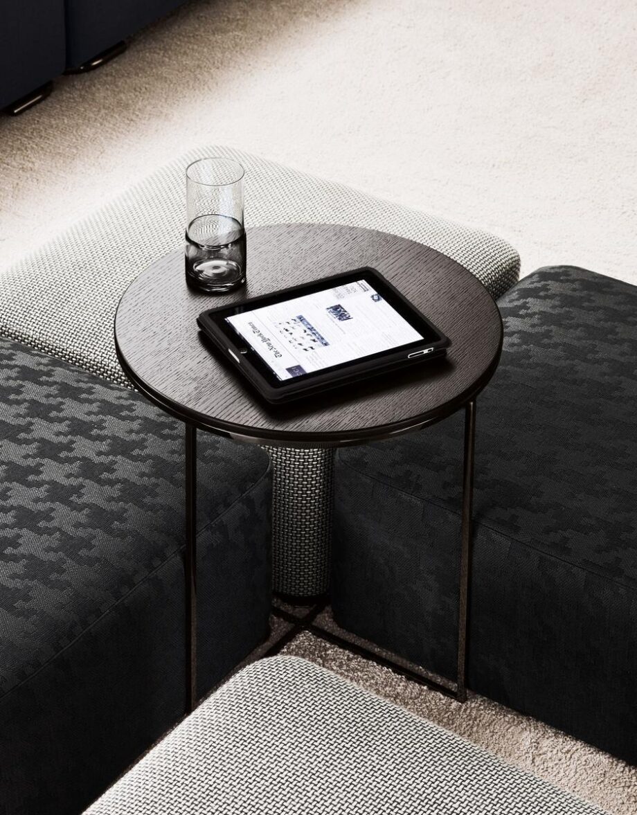 Duchamp журнальный стол Minotti