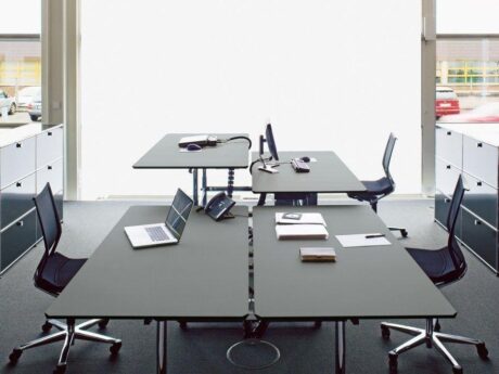 Kitos Table