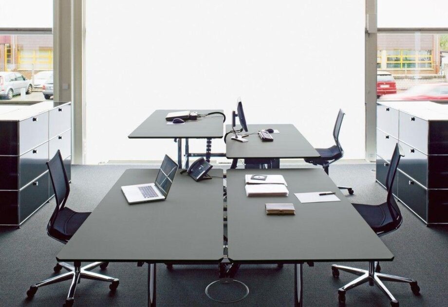 Kitos Table офисный стол Usm