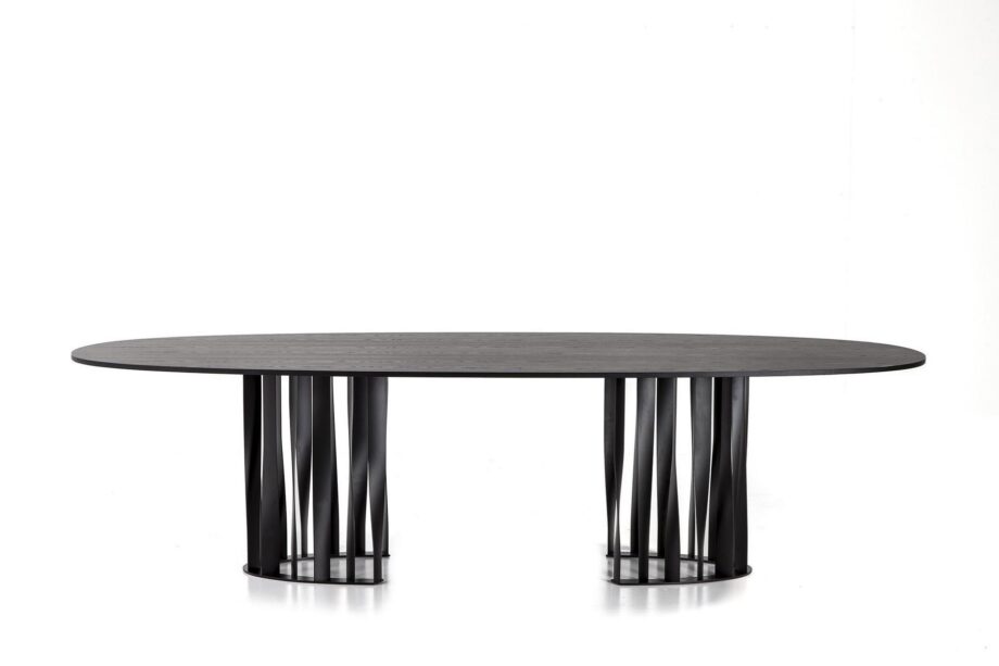 475 Boboli стол Cassina