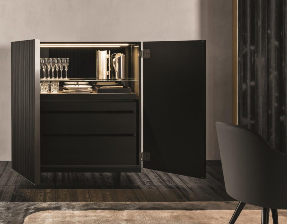 Aylon комод Minotti