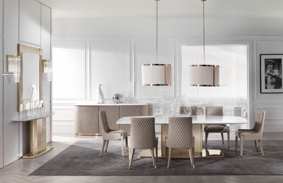 Windsor люстра | DV home. Изысканная люстра в стиле ар-деко с металлическим каркасом и плиссированным тканевым абажуром для роскошных интерьеров.