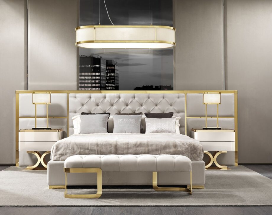 Coco Capitonne банкетка | DV home. Роскошная банкетка капитоне с элегантными стальными ножками, идеальна для эксклюзивных интерьеров.
