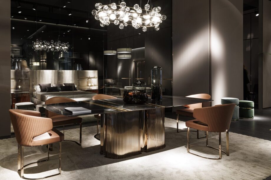 Ritz стул | DV home. Изысканный стул с мягкой обивкой и элегантными хромированными ножками, идеален для современного интерьера.