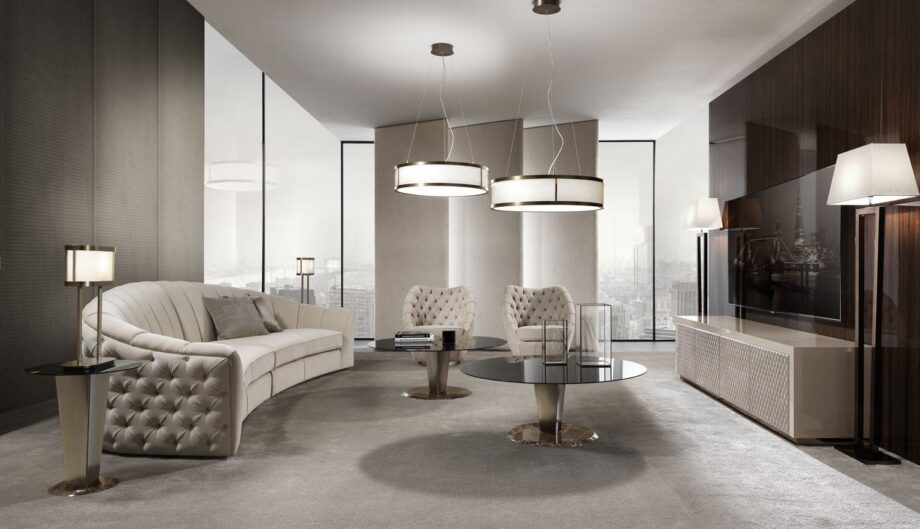 Royal Capitonne' кресло | DV home. Роскошное поворотное кресло с изысканной каретной стяжкой и полированной стальной базой.