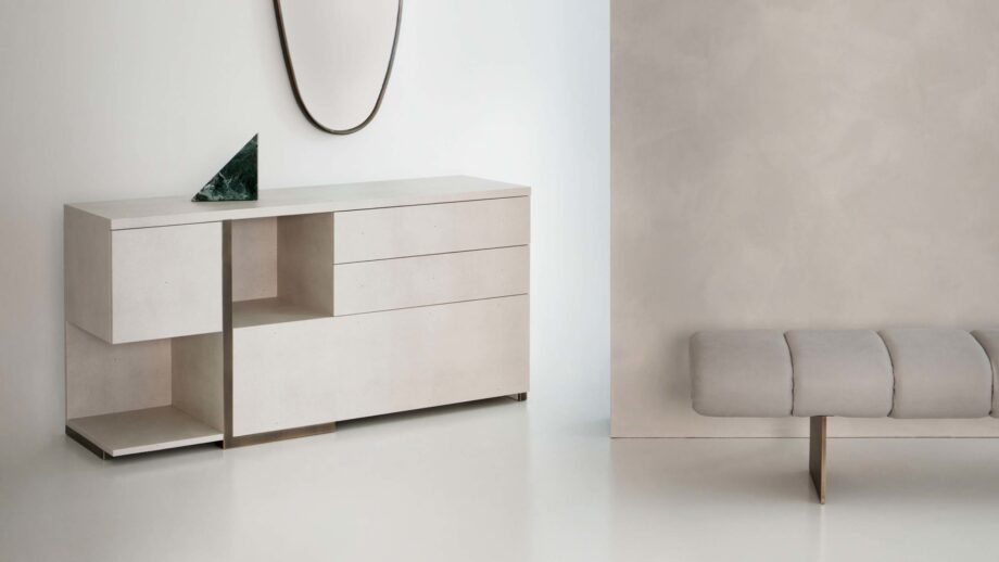 Mondrian комод для спальни | Rugiano. Изысканный комод с асимметричным дизайном, сочетающий открытые полки и выдвижные ящики для современного интерьера.