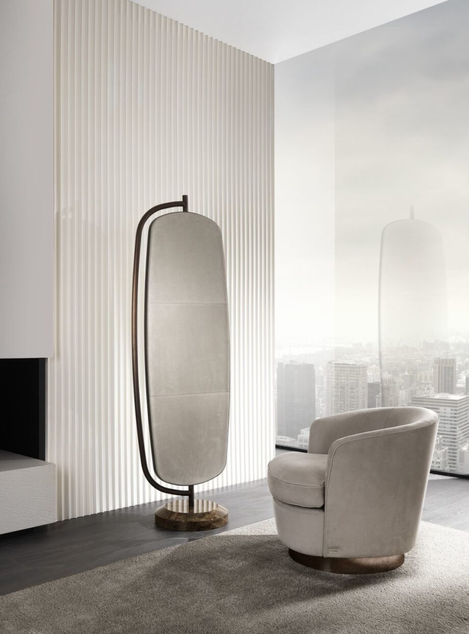 Bent зеркало | DV home. Вращающееся напольное зеркало с роскошным мраморным основанием и бронзовой металлической рамой.