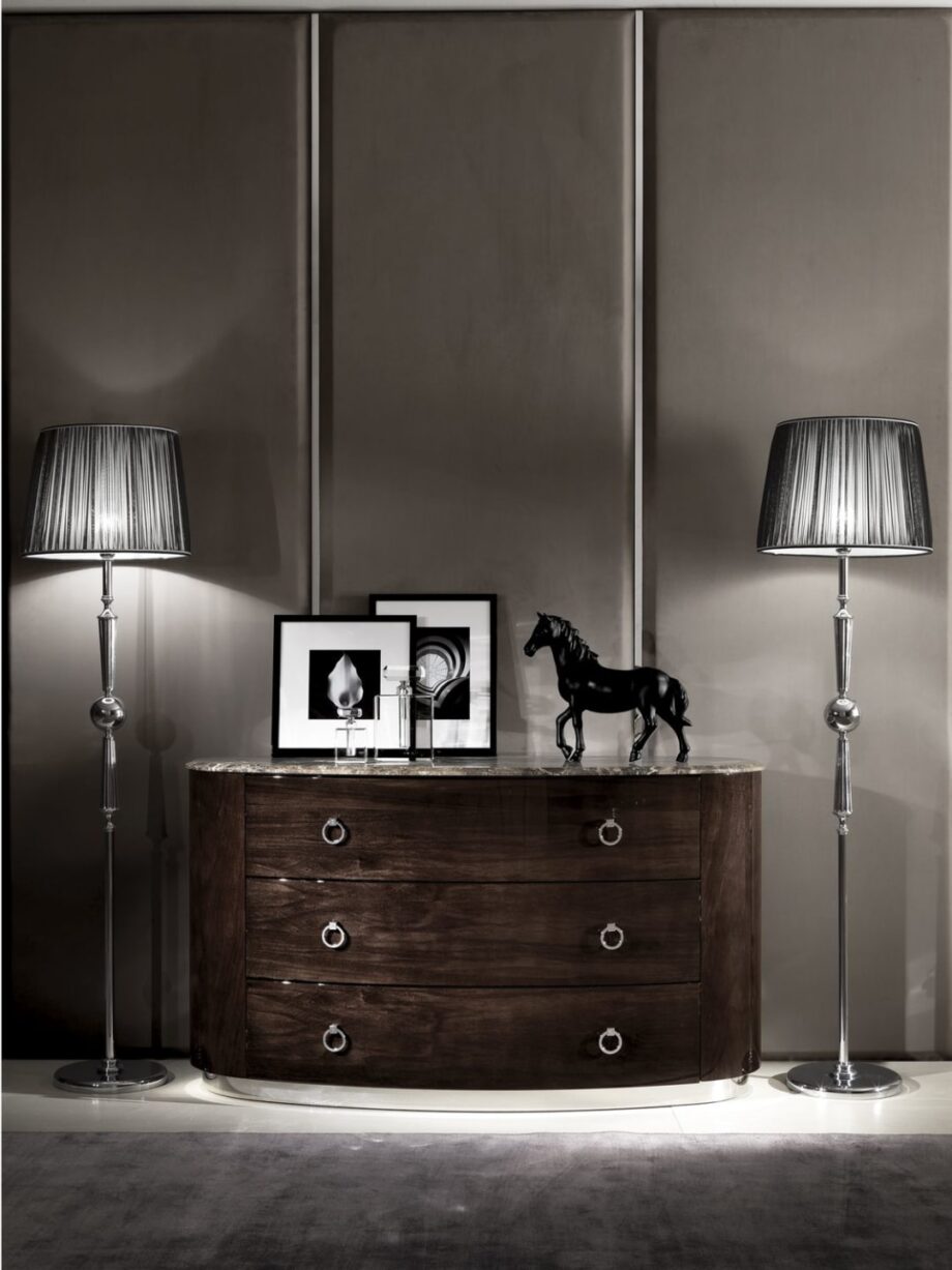 Vogue комод для спальни | DV home. Изысканный комод в стиле арт-деко, отличающийся эффектным изогнутым дизайном, роскошными материалами и доводчиками.