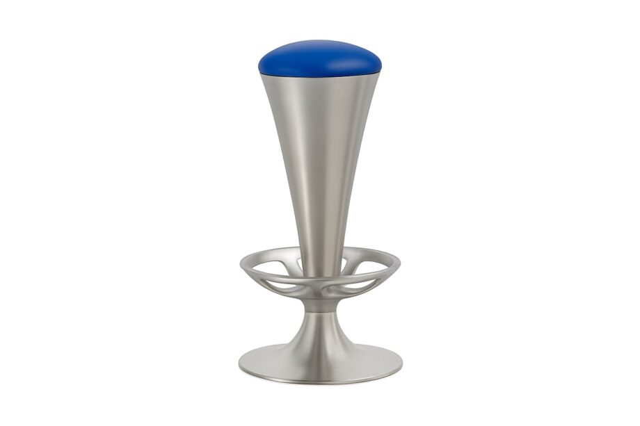 Dream 4816 барный стул | Pedrali. Bar stool with sleek design, stable base, comfortable seat, and adjustable height. Perfect for modern interior.